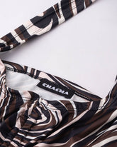 Neckholder-Top mit abstrakten Wellen